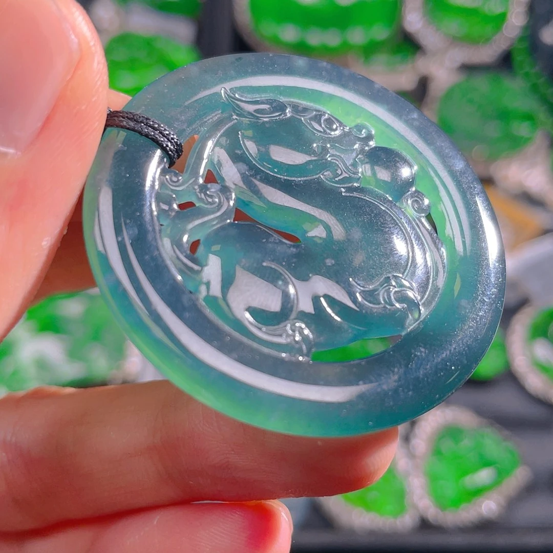 翡翠未镶嵌吊坠(不含链)