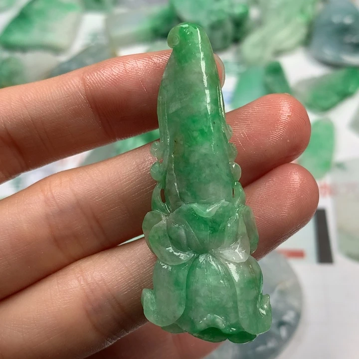 定制翡翠未镶嵌翡翠