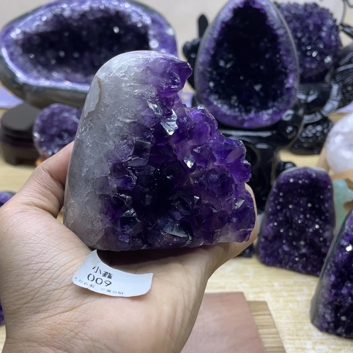 未镶嵌大型摆件（非配饰）紫晶
