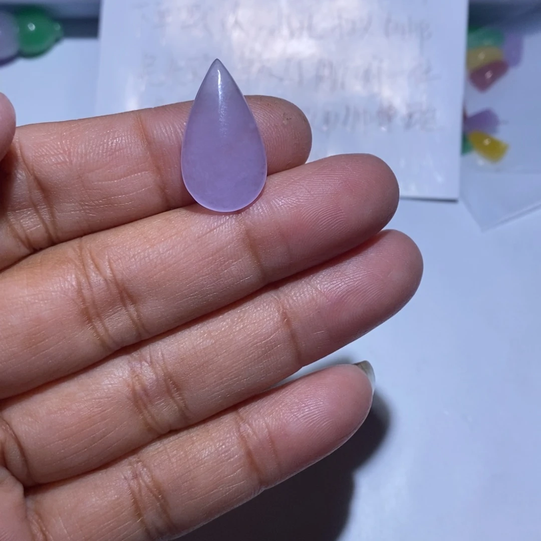 颈饰未镶嵌翡翠六***中