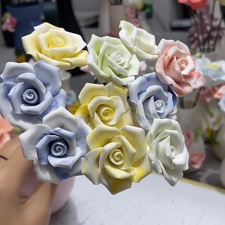 陶瓷纯手工捏花设计