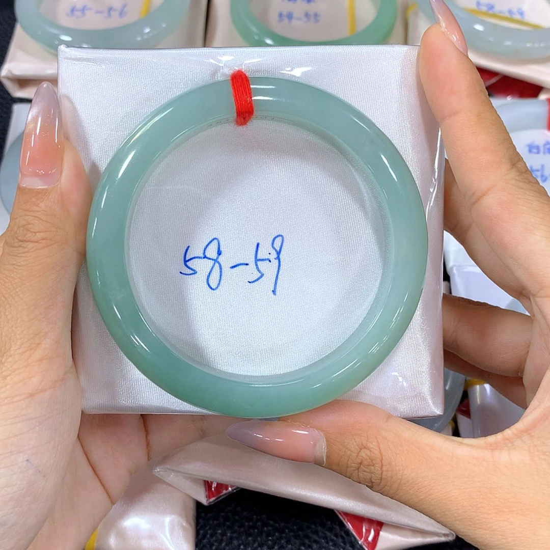 【闪购商品】未镶嵌手镯翡翠天然缅甸翡翠A货手镯