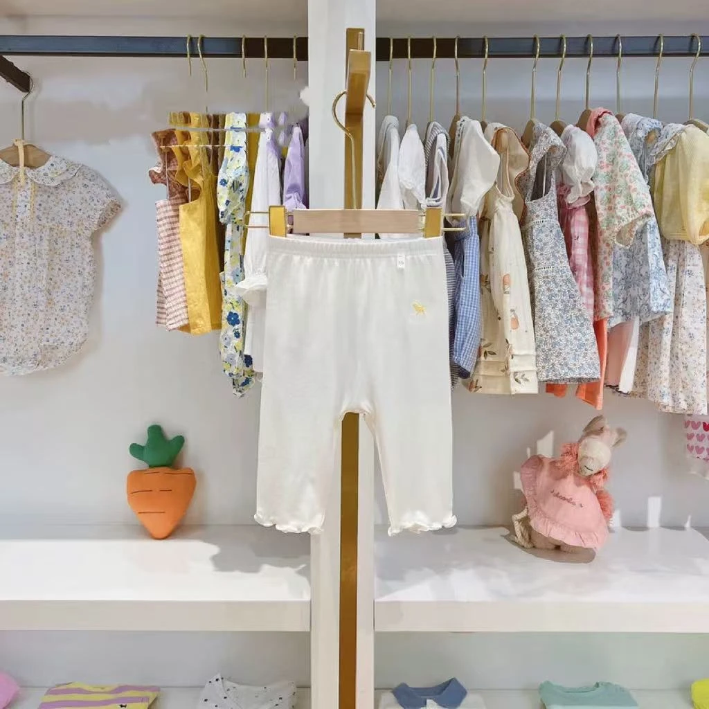 出口韩单  lam狗 夏季女童宝宝白色轻薄弹力莫代尔柔软七分打底裤