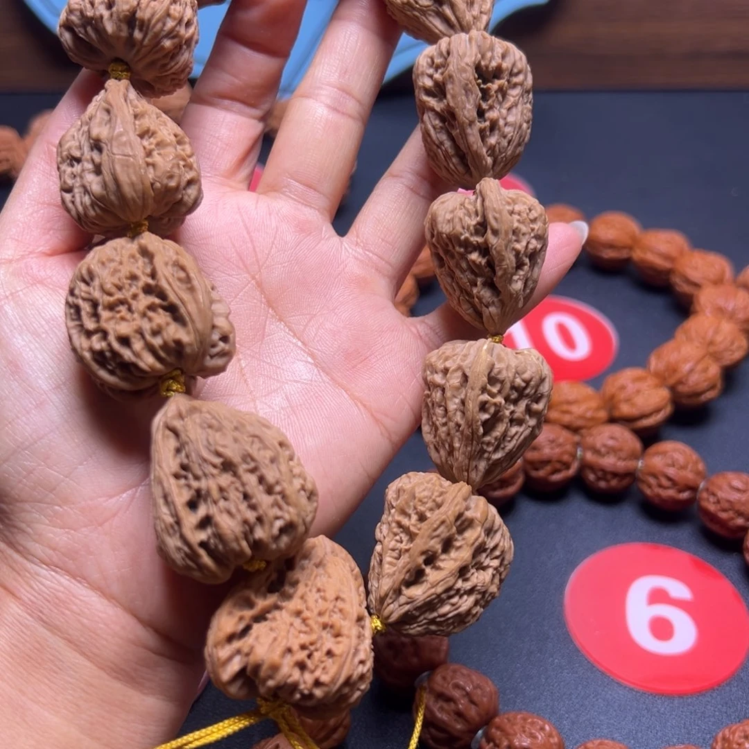 你***说文玩核桃吊坠南疆石有黄28加