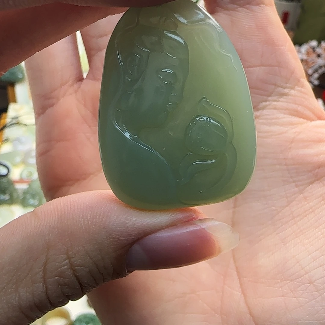 和田玉（糖玉）未镶嵌颈饰