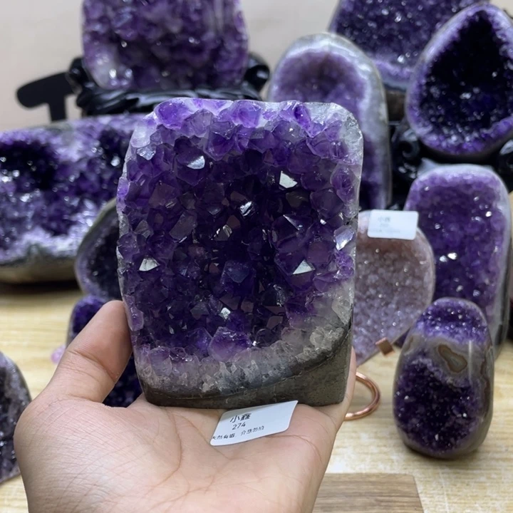 未镶嵌大型摆件（非配饰）紫晶