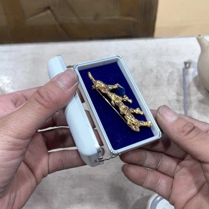 用****3新亿阁祝愿大家新年快乐