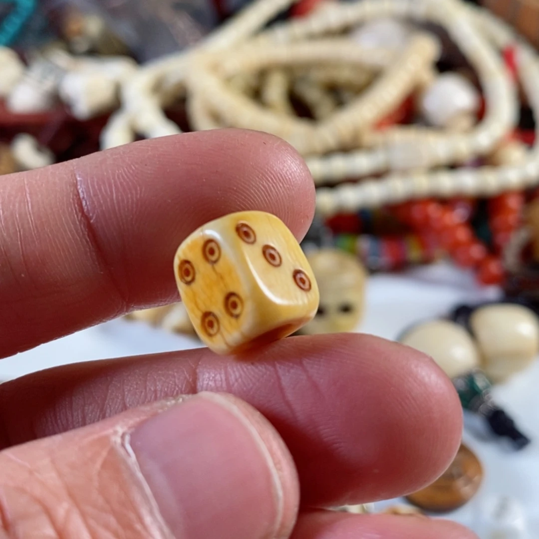 【闪购商品】树脂制品