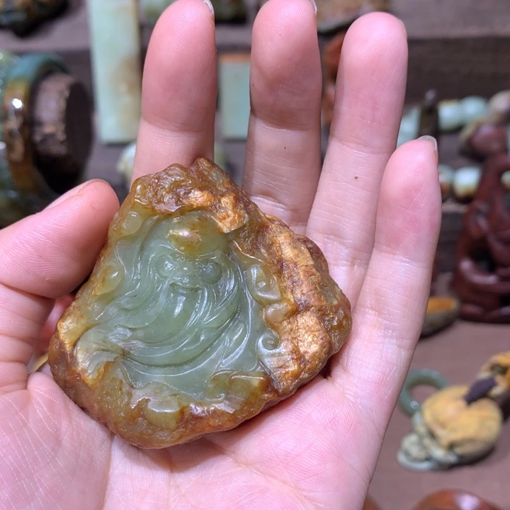 岫岩河磨玉（透闪石质玉）未镶嵌把件