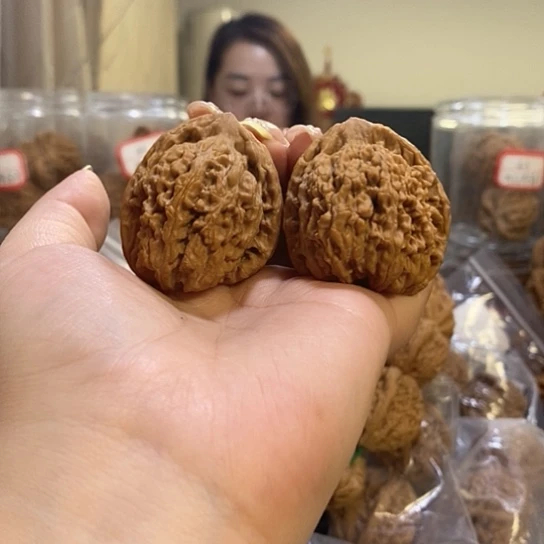 文玩核桃吊坠39天残脚蚂蚁王