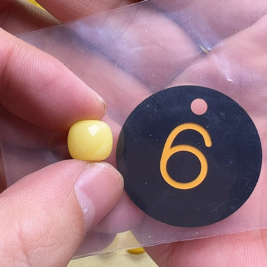 蜜蜡未镶嵌珠宝奇石Q**g11mm