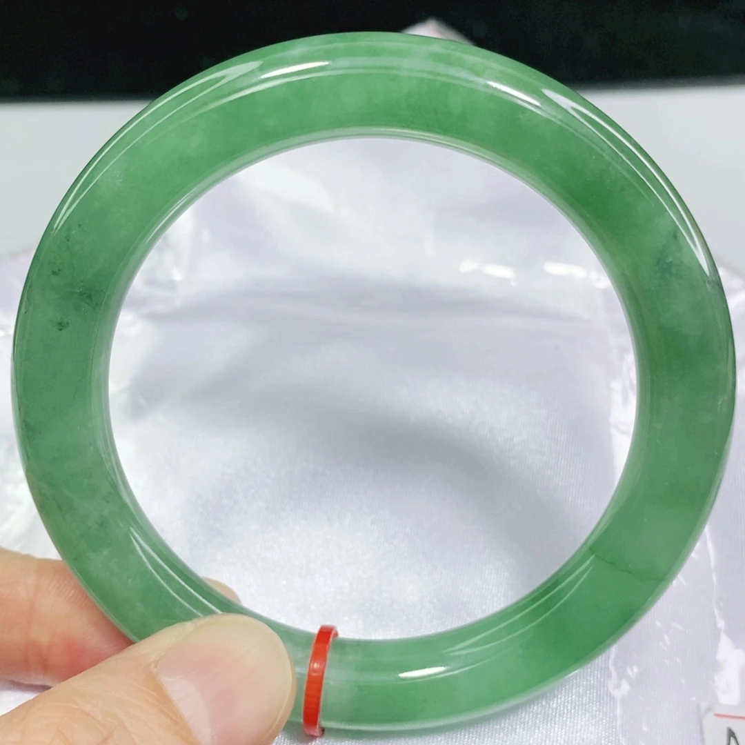 翡翠手镯未镶嵌58-59圈口圆条