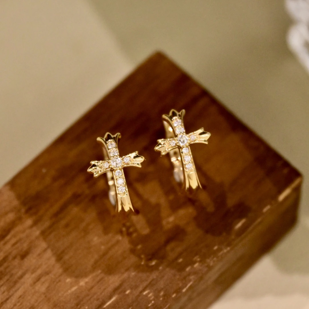 【JSZ】18k金天然钻石的十字架耳扣，个性十足的男女同款