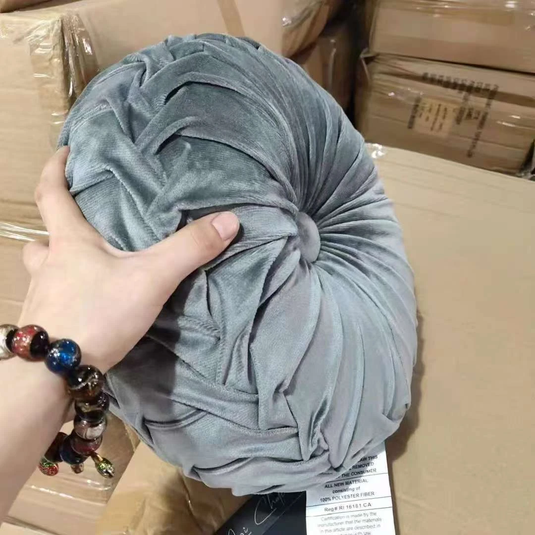 外贸精品!灰色 手工挽花靠垫 直径33cm