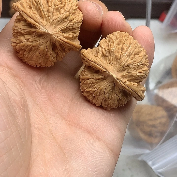 文玩核桃吊坠41密纹