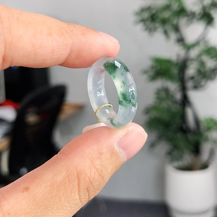 翡翠未镶嵌戒指8号
