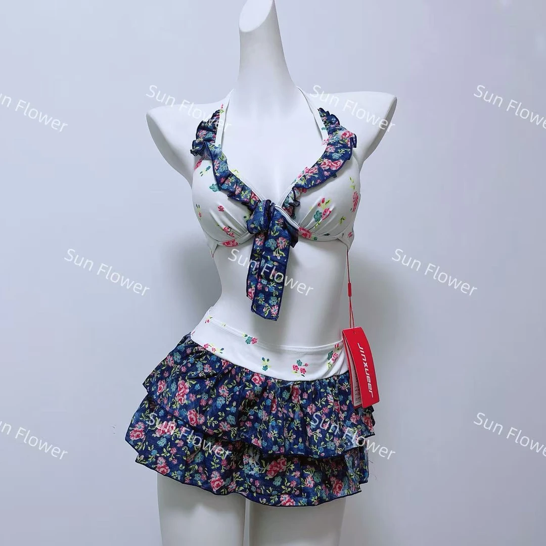 白色牛仔复古艳丽碎花女款挂脖式三点式比基尼泳装性感时尚