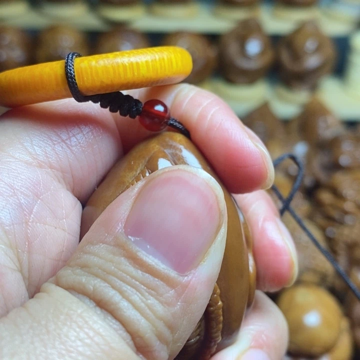 橄榄核把件巴西进口大橄榄三面