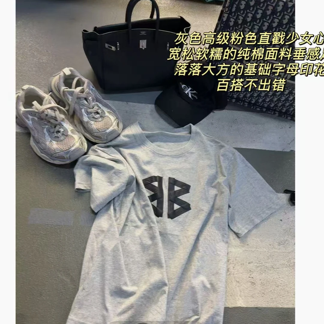 徐秋阳  对称字母（大版型）春夏新款显瘦显白短袖12111