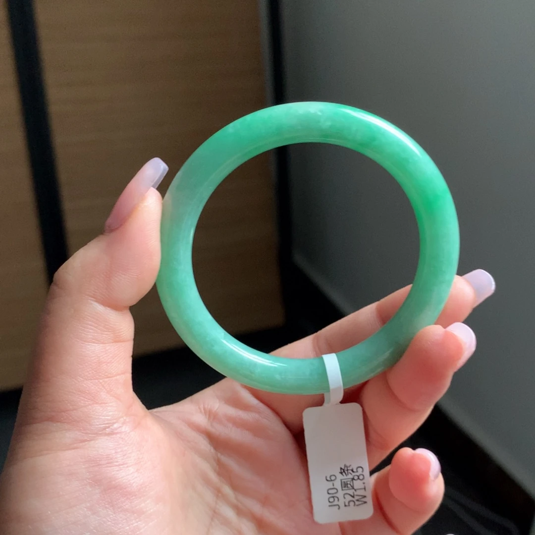 翡翠手镯未镶嵌15 53飘阳绿圆条毕业班