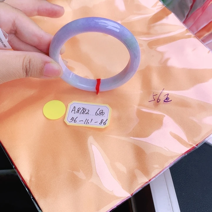 翡翠手镯未镶嵌缅甸翡翠