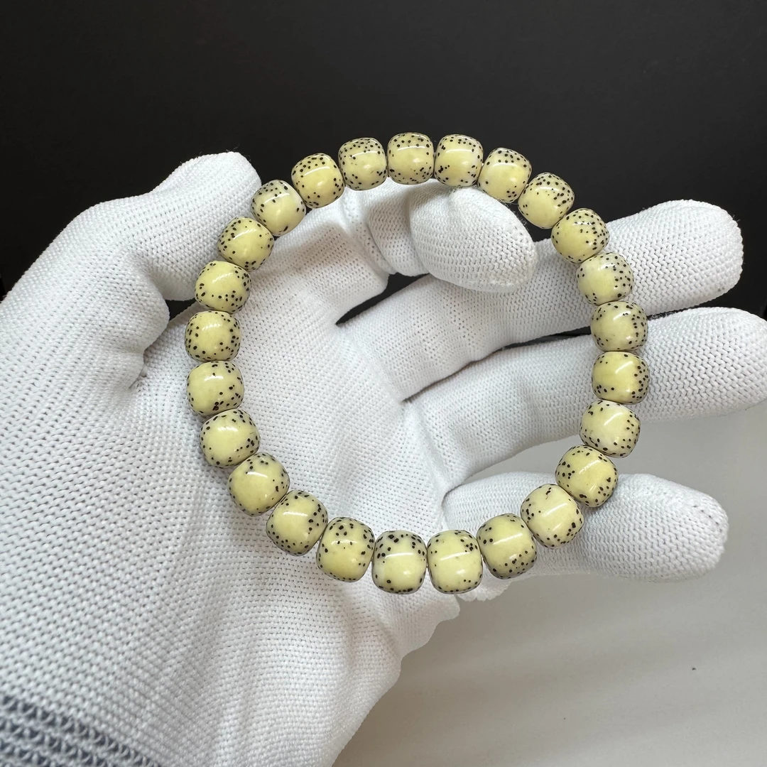 星月菩提石玉料骨瓷白9x8河豚单圈手串一物一图