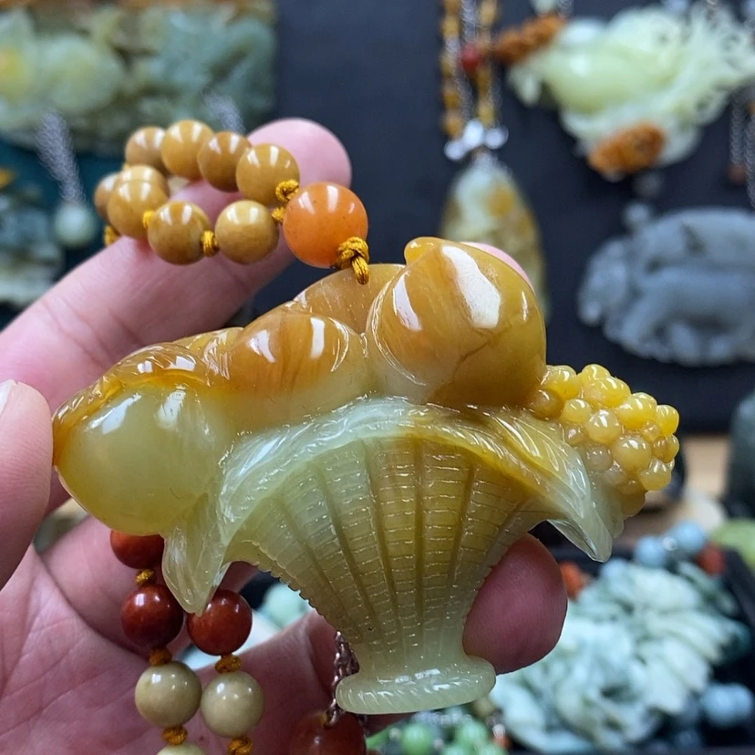 【闪购商品】蛇纹石玉吊坠未镶嵌