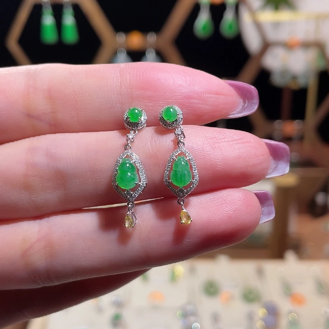 翡翠18K金镶嵌耳饰