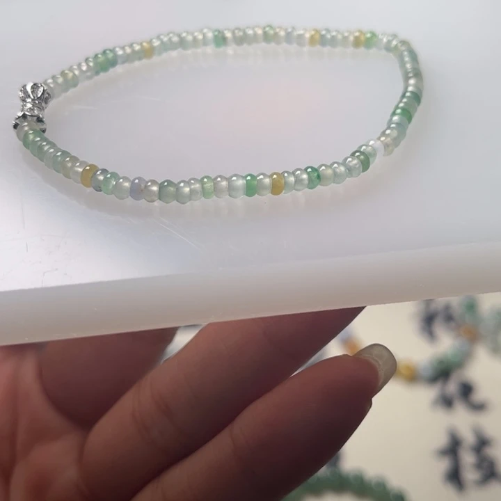 未镶嵌手串翡翠翡翠