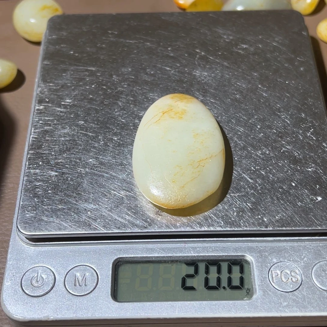 和田玉未镶嵌珠宝半成品