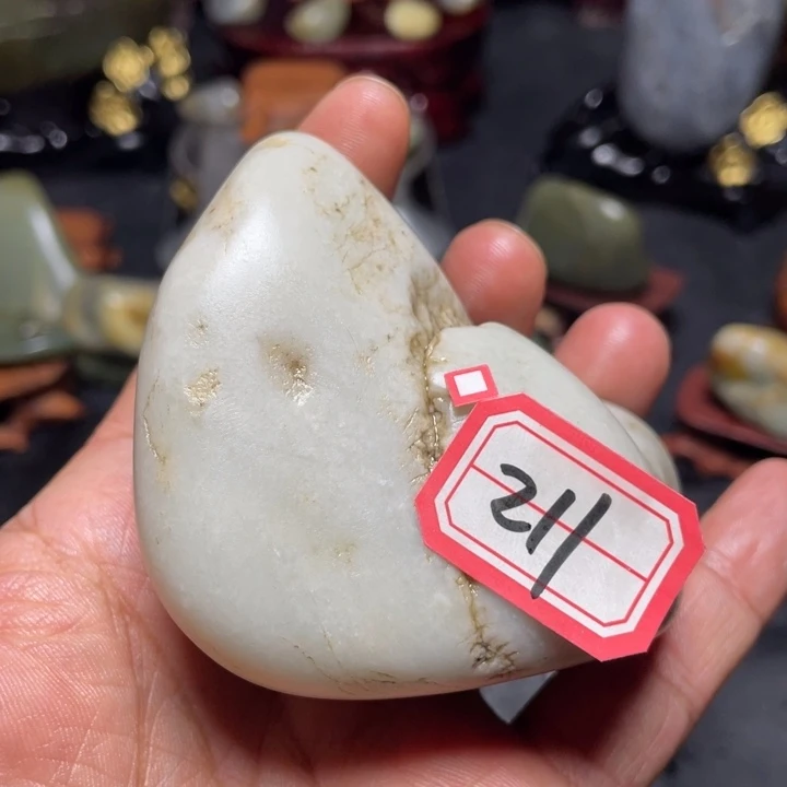 颈饰未镶嵌和田玉时****了211