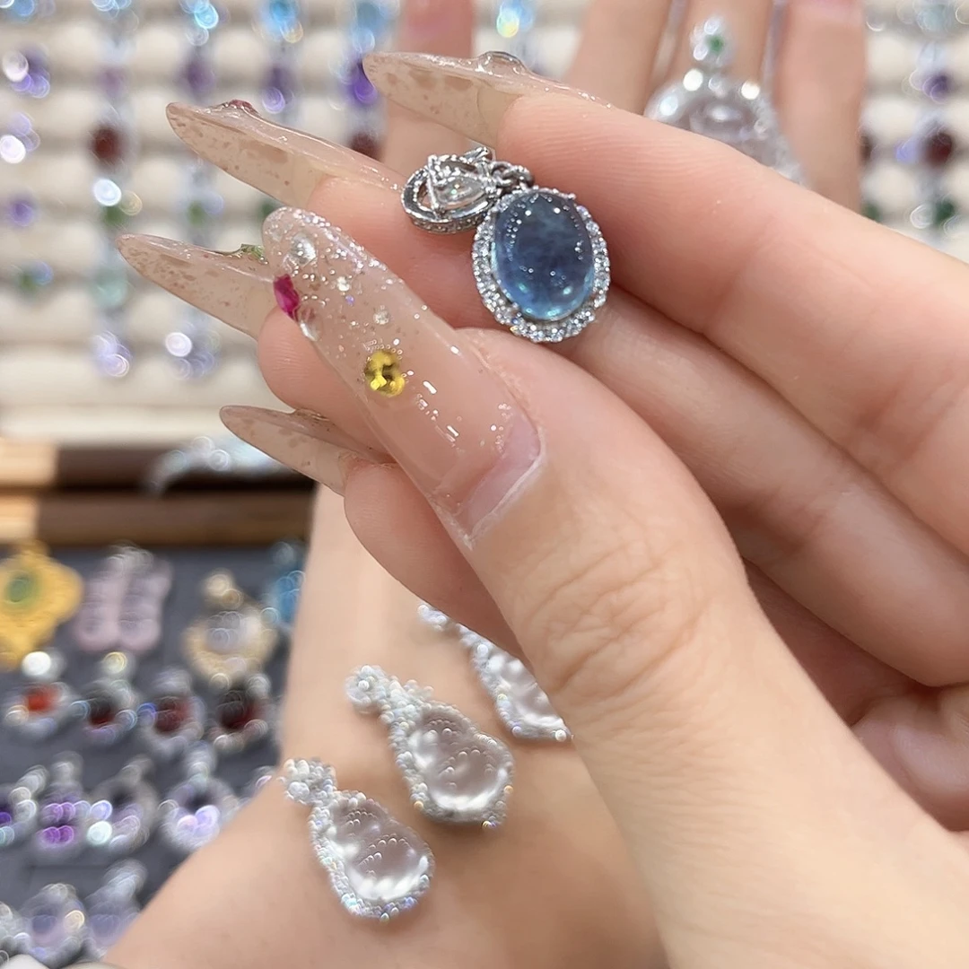 ****银S925镶嵌吊坠(赠链)海蓝宝石