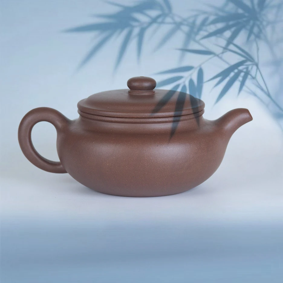 扁腹壶，  泥料：底槽清，  半手工，  容量：280cc