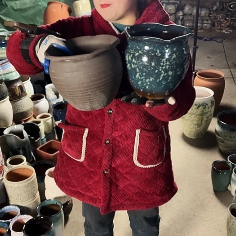 瑕疵盆子盆子。盆瑕