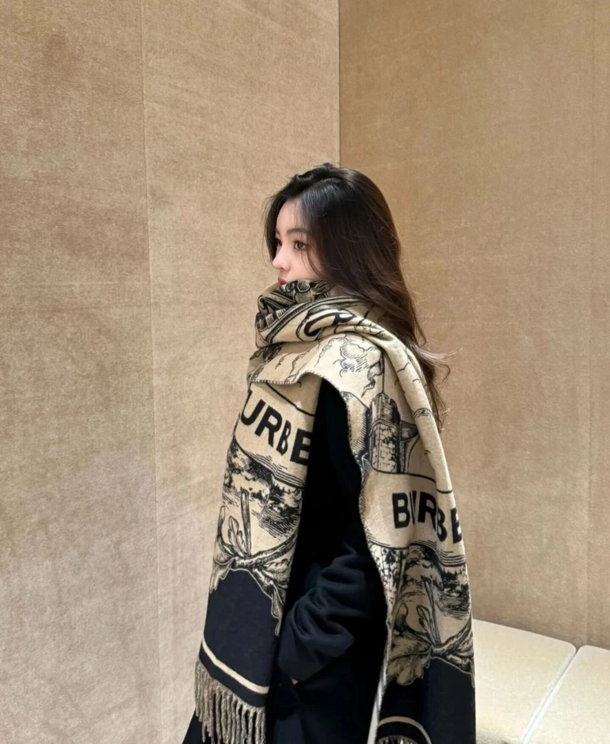 高端围巾披肩羊毛斗篷