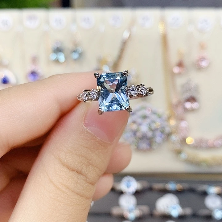 海蓝宝石戒指银S925镶嵌