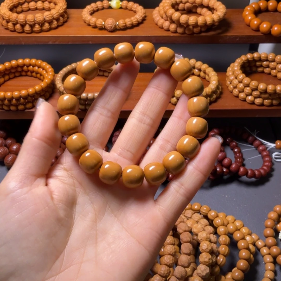 K***.吊坠猴头核桃老型