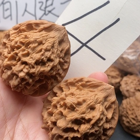 桃核吊坠45全品官帽