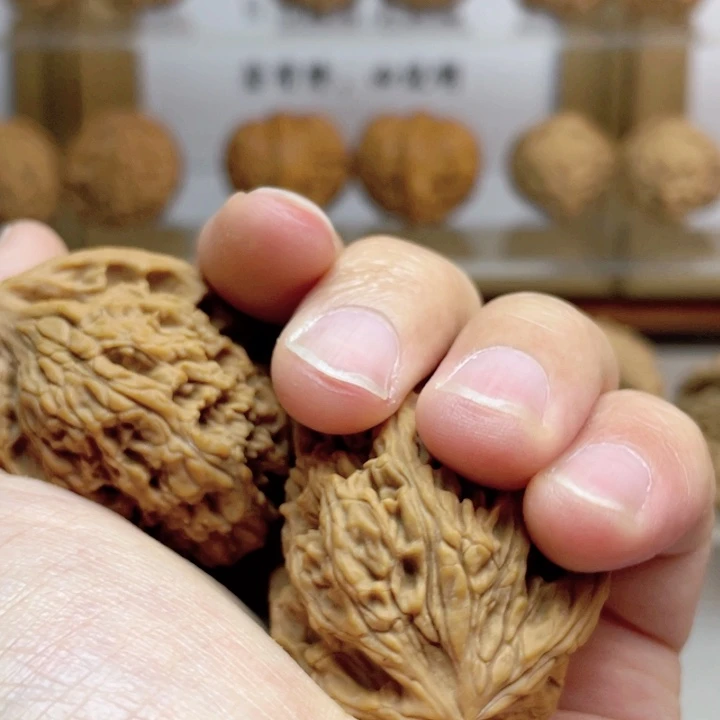 文玩核桃吊坠知**?007南疆福利