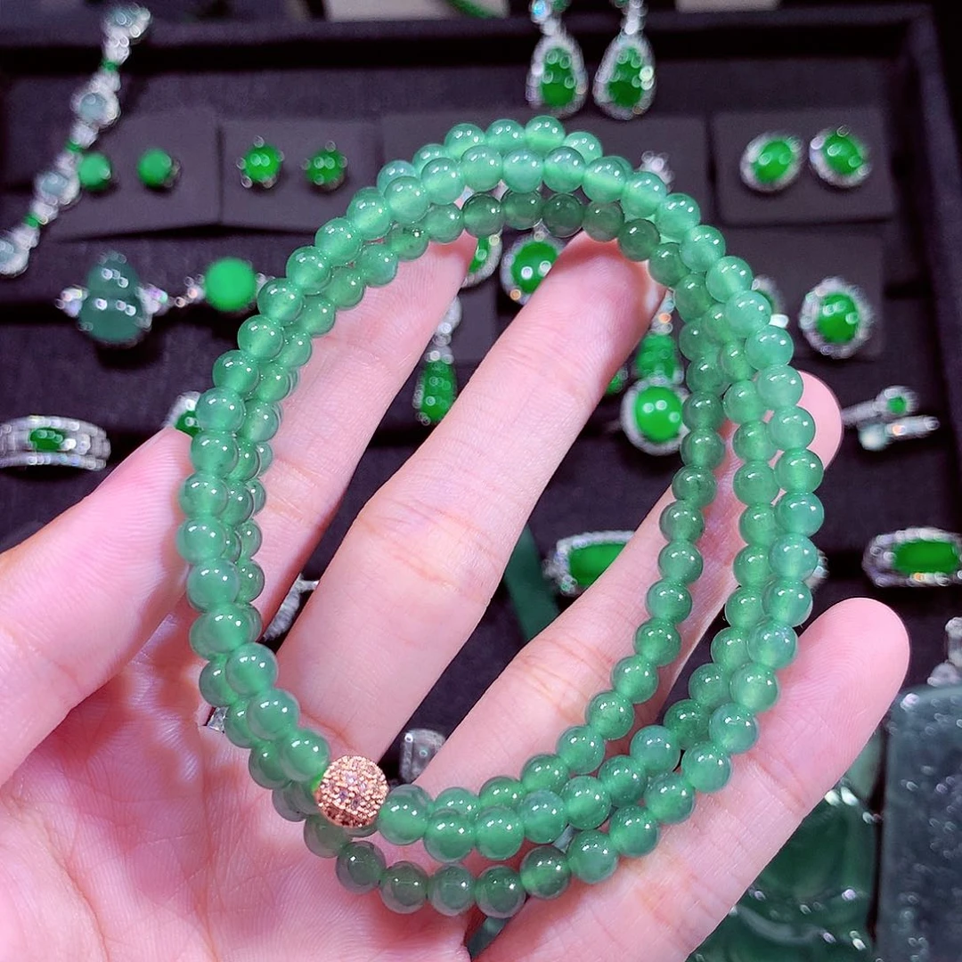 颈饰未镶嵌翡翠天然