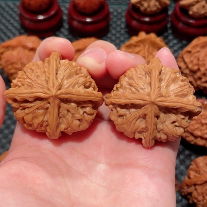 把件文玩核桃四棱全品