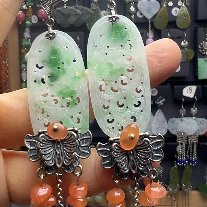 云***衡翡翠银S925镶嵌耳饰