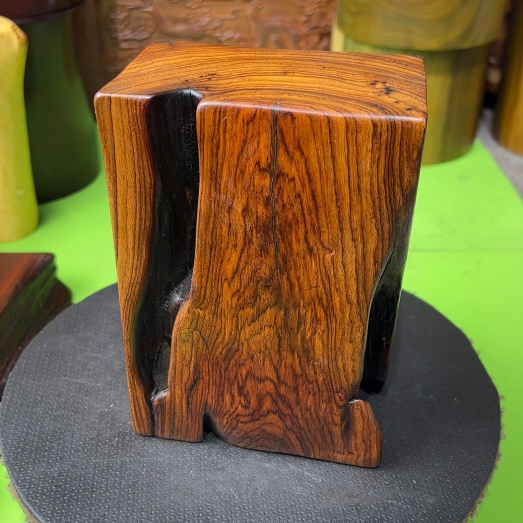 花***华大果紫檀（缅甸花梨）