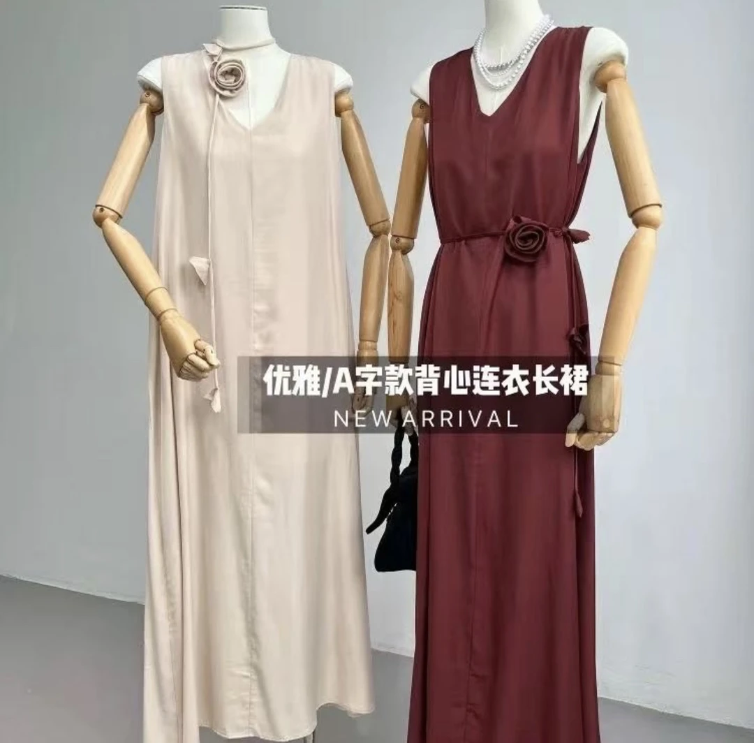 204 A字款连衣长裙