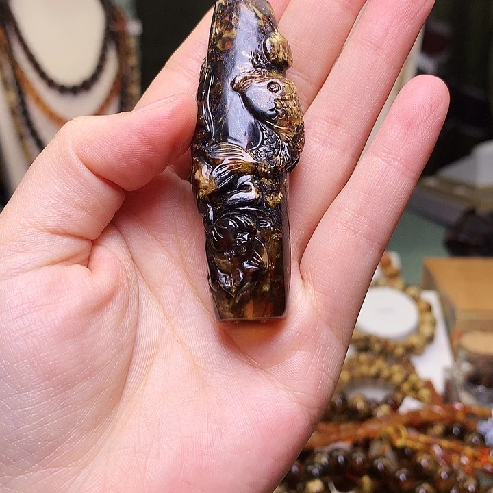 大***军琥珀未镶嵌裸石抚顺琥珀-803