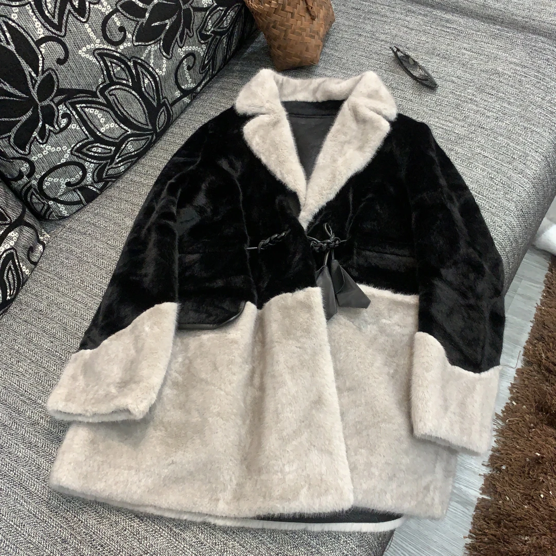 09 祺欣家 (100%彩虹貂) 简约风拼色显气质高级感针织外套大衣