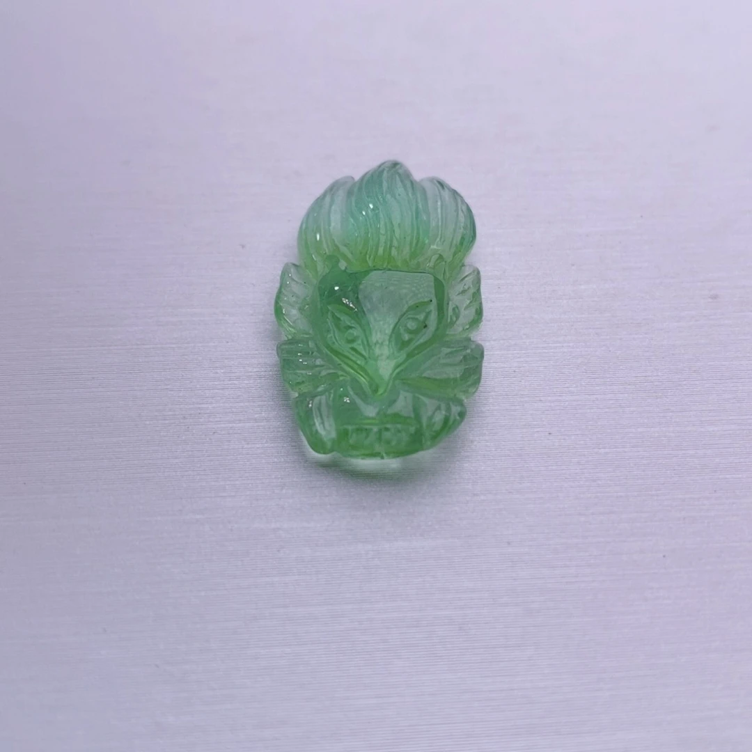 颈饰未镶嵌碧玺九尾狐吊坠yy