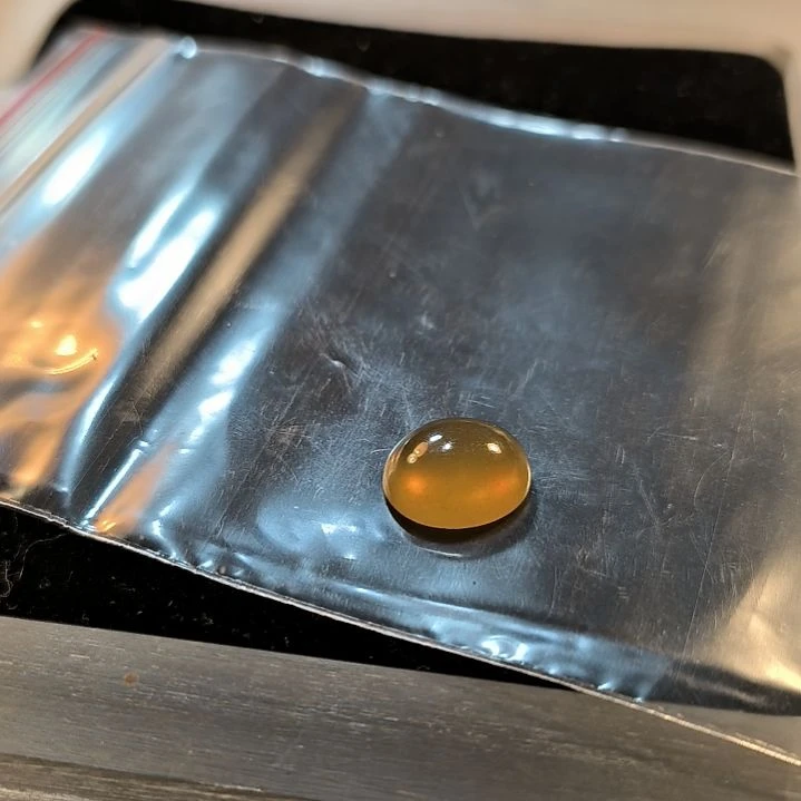 用***8石英岩玉未镶嵌戒面