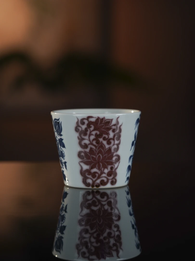 《畅怀堂》青花釉里红四季花卉冰桶杯