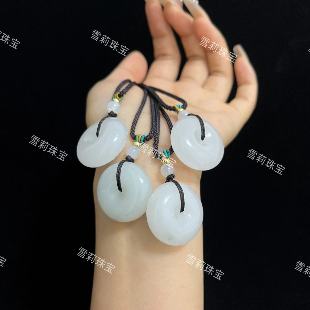 【雪莉珠宝】石英质玉天山翠平安扣25吊坠【多样性发货，拍一发其一】